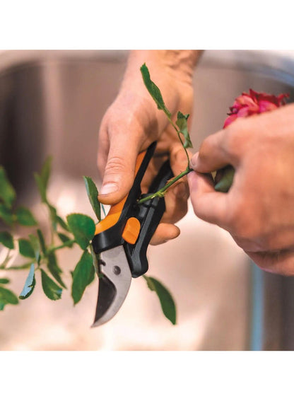 Fiskars Floral Pruner - Premium Cutting Tool