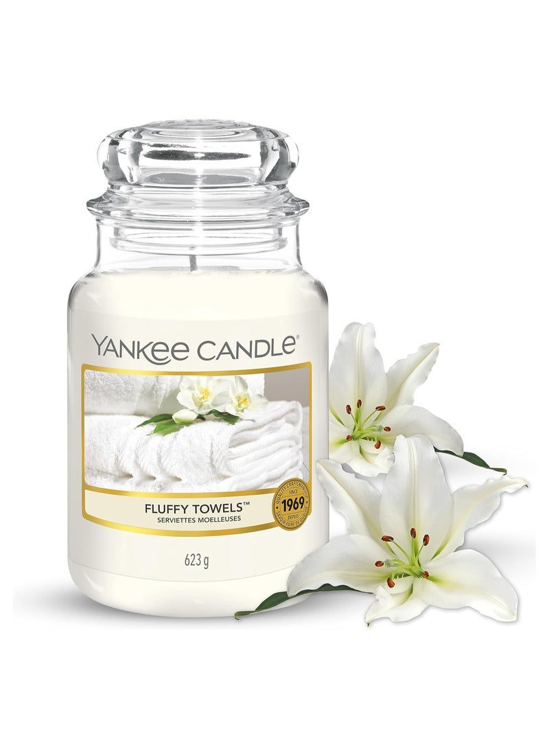 YANKEE CANDLE Fluffy Towels Candle Jar