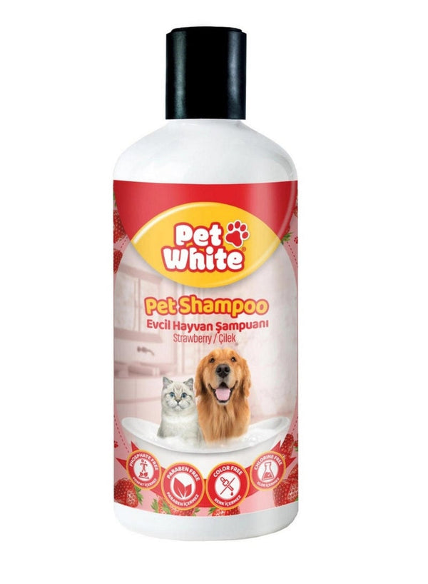 Pet White Strawberry Scented Shampoo 500ML