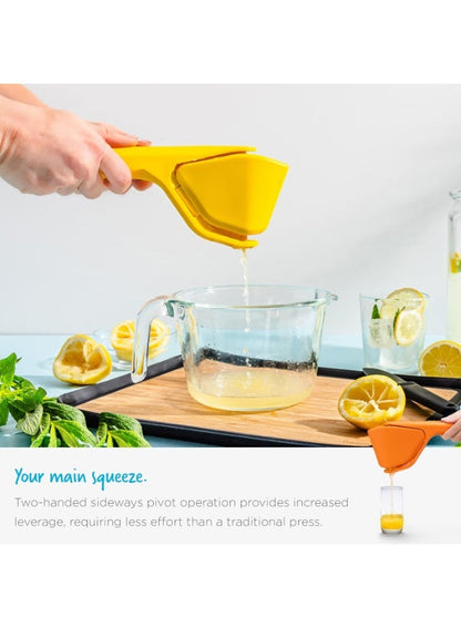 Dreamfarm Citrus Squeezer - Manual Juicer for Home