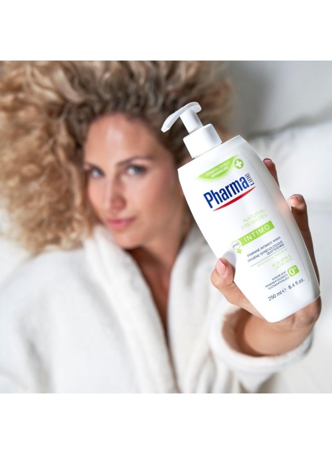 Natural Fresh Feminine Intimate Wash 250 ML PharmaLine