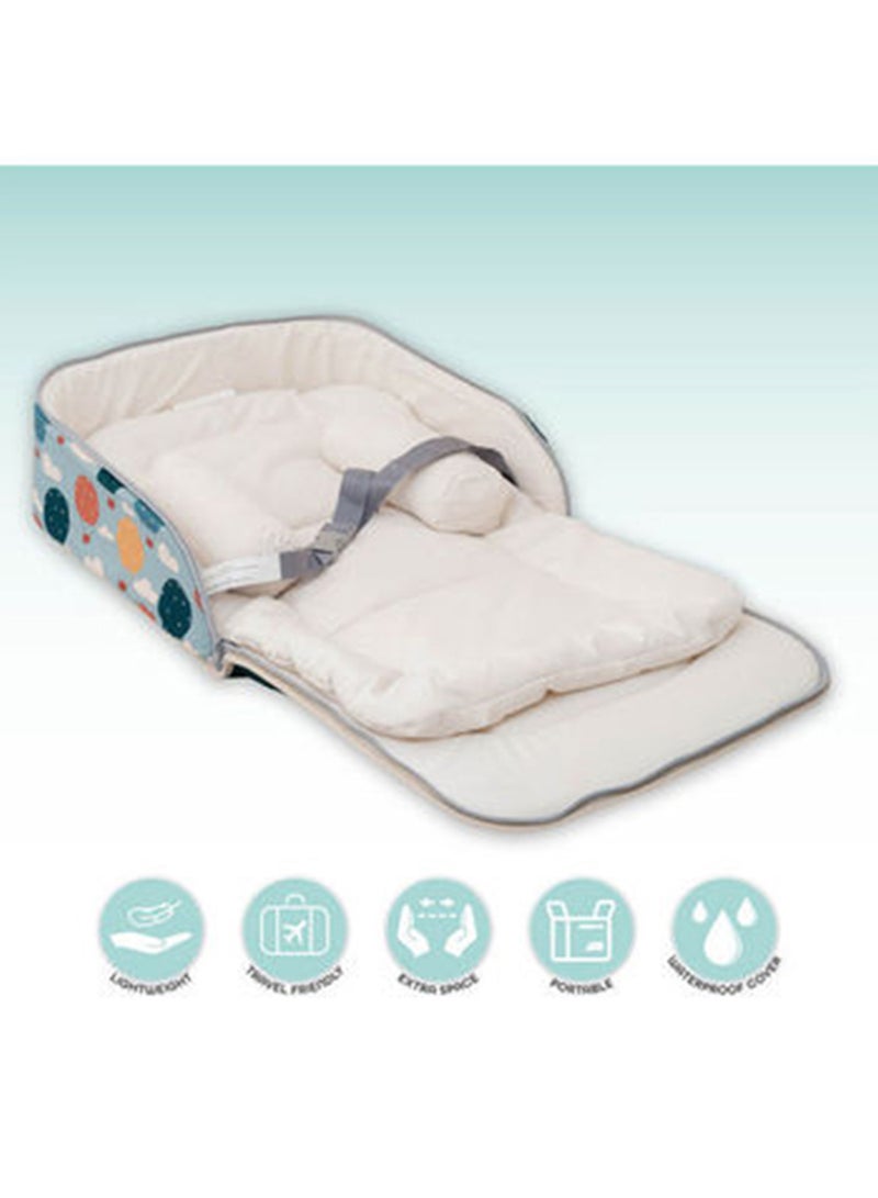 Portable Travel Baby Bed Backpack by Moon