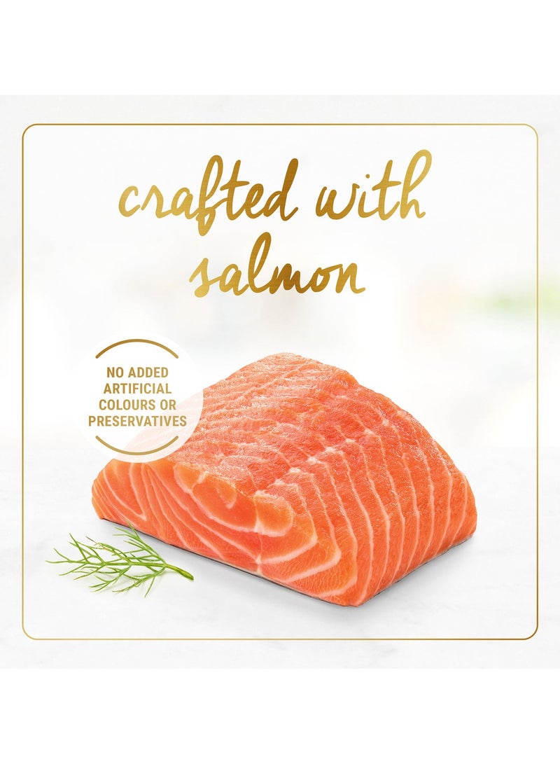 Fancy Feast Grilled Salmon Feast in Gravy Cat Food
