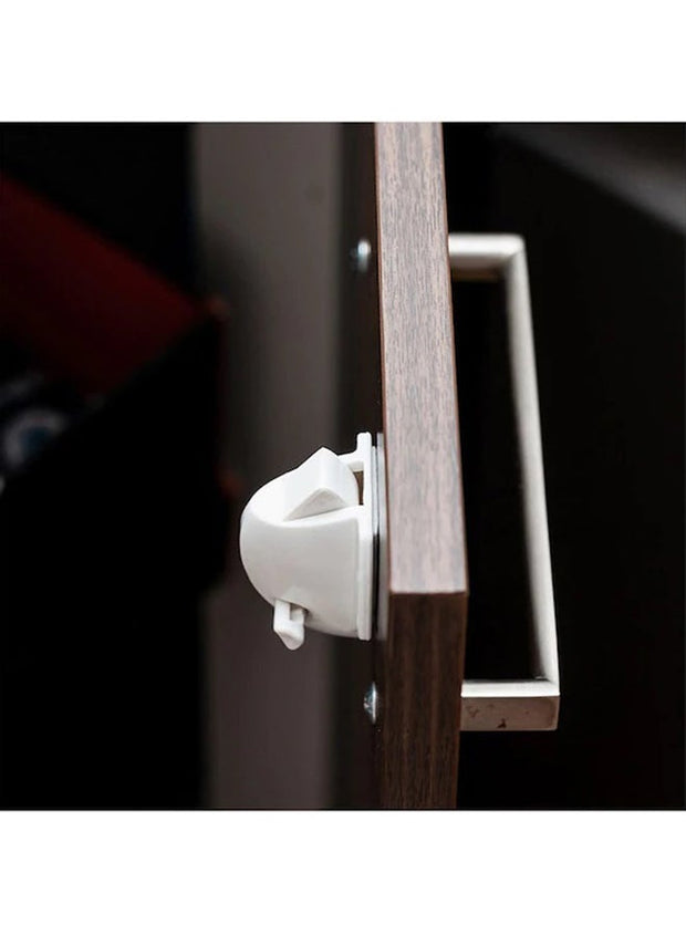 Dreambaby Pack Of 2 Adhesive Mag Locks