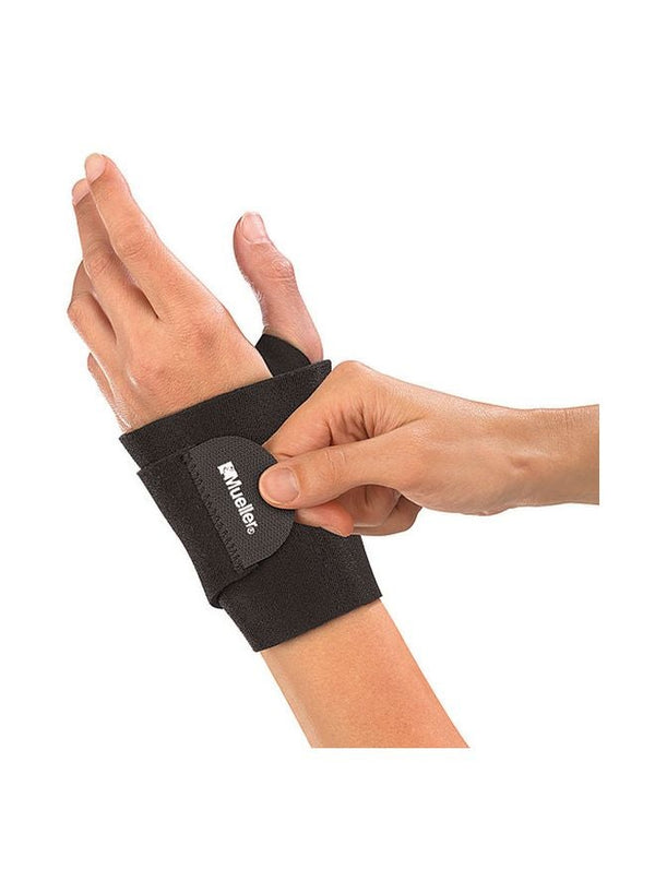 Mueller Breathable Wrist Support Wrap