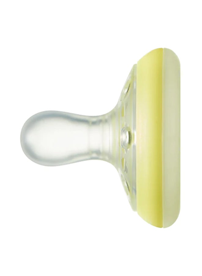 Tommee Tippee Night Glow Soother Pack of 2